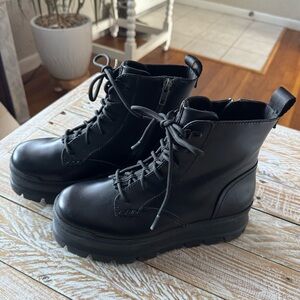 🖤UGG Sidnee Black Waterproof Leather Platform Combat Boots🖤 ~US 7